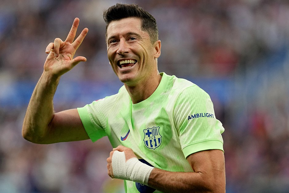 Lewandowski'nin resitali Barcelona'ya galibiyeti getirdi