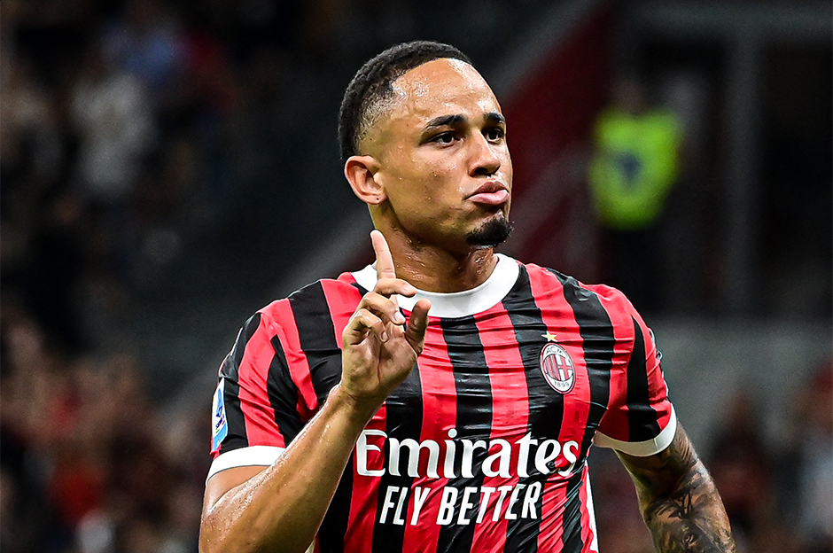 Salzburg'da 110 maça çıkan Okafor, bu karşılaşmalarda 34 gol ve 23 asistle oynadı.