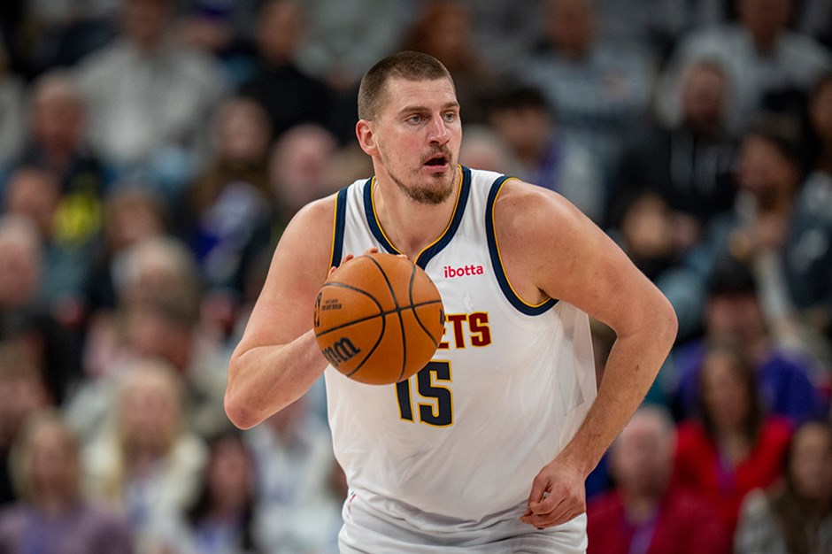  Nikola Jokic 29 dakikada "triple-double" yaptı