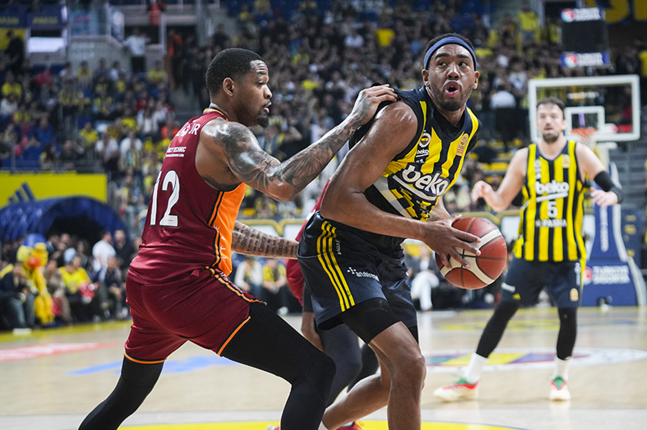Fenerbahçe Beko, Galatasaray'ı farklı yendi