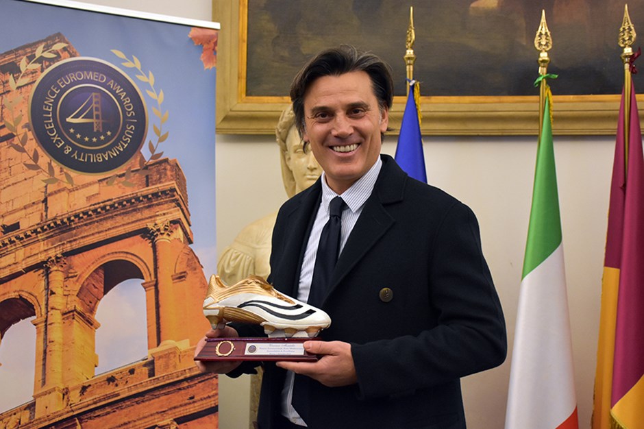 Vincenzo Montella'ya İtalya'dan ödül