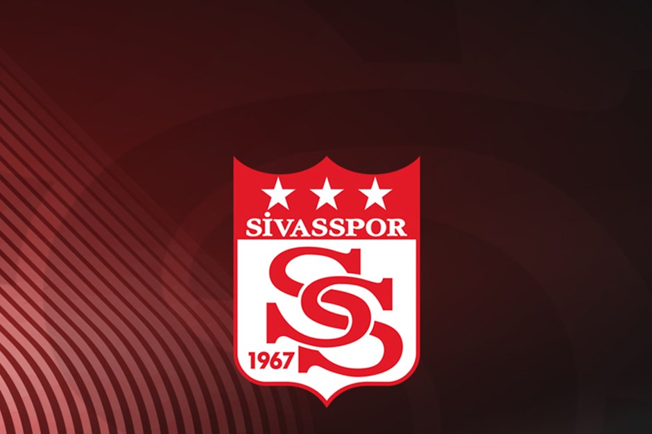 Sivasspor'un orta saha oyuncusu sakatlandı