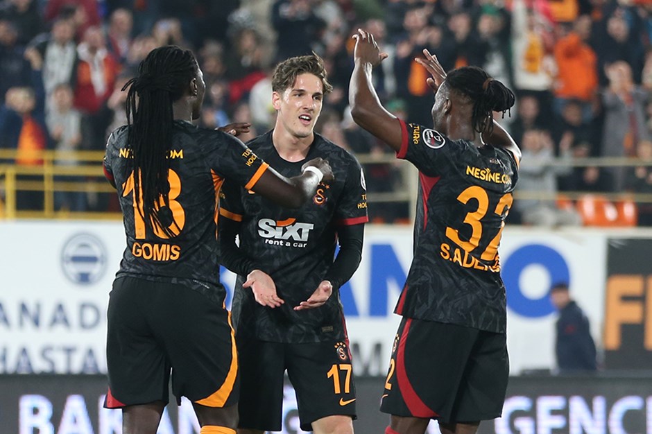 Galatasaray hazırlık maçında Alanyaspor'u 4 golle geçti; Zaniolo ilk maçında ilk golünü attı
