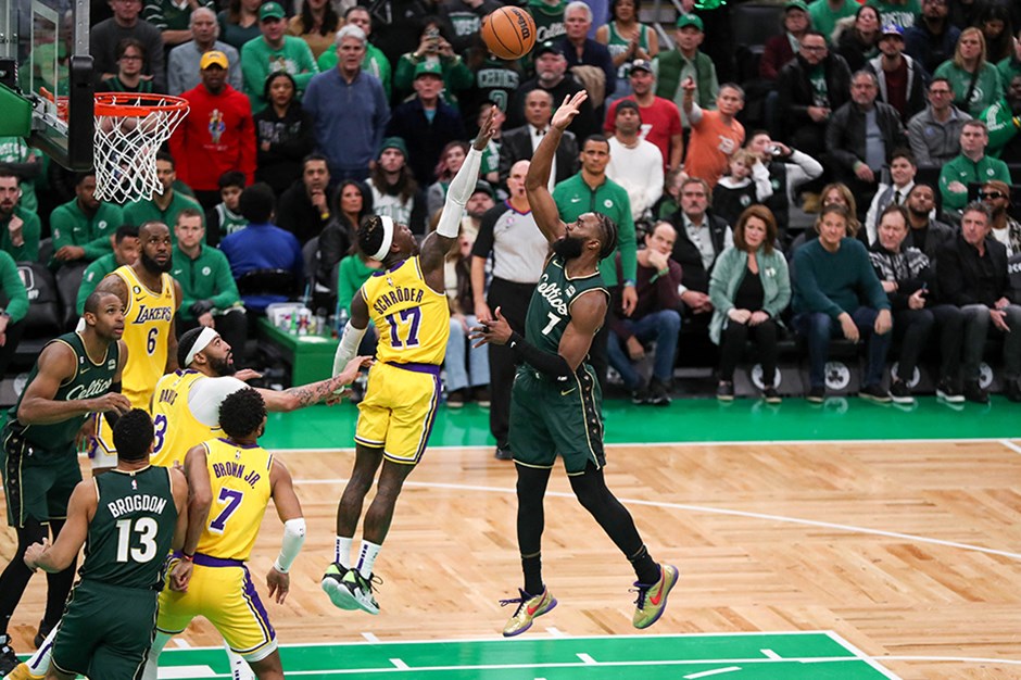 Boston Celtics, Lakers'ı uzatmada devirdi