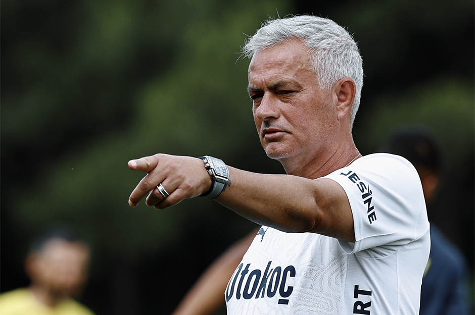 NTV Spor: Fenerbahçe'de 4 isim yolcu: Mourinho açıklamıştı