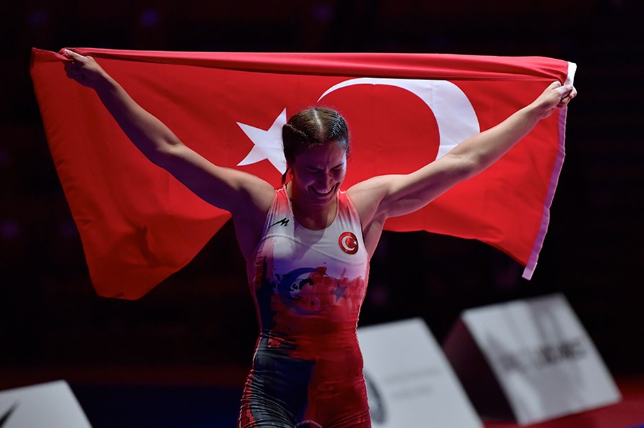 Buse Tosun Çavuşoğlu gözünü olimpiyatlara çevirdi