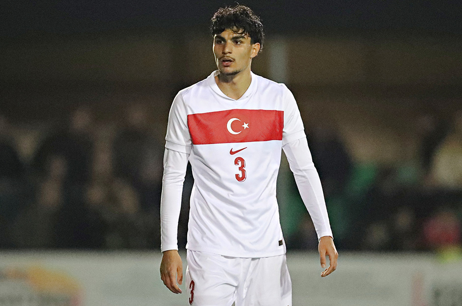 Schalke'de Galatasaray korkusu: Almanları "Üst düzey yeteneği" kaptırma endişesi sardı   - 4. Foto