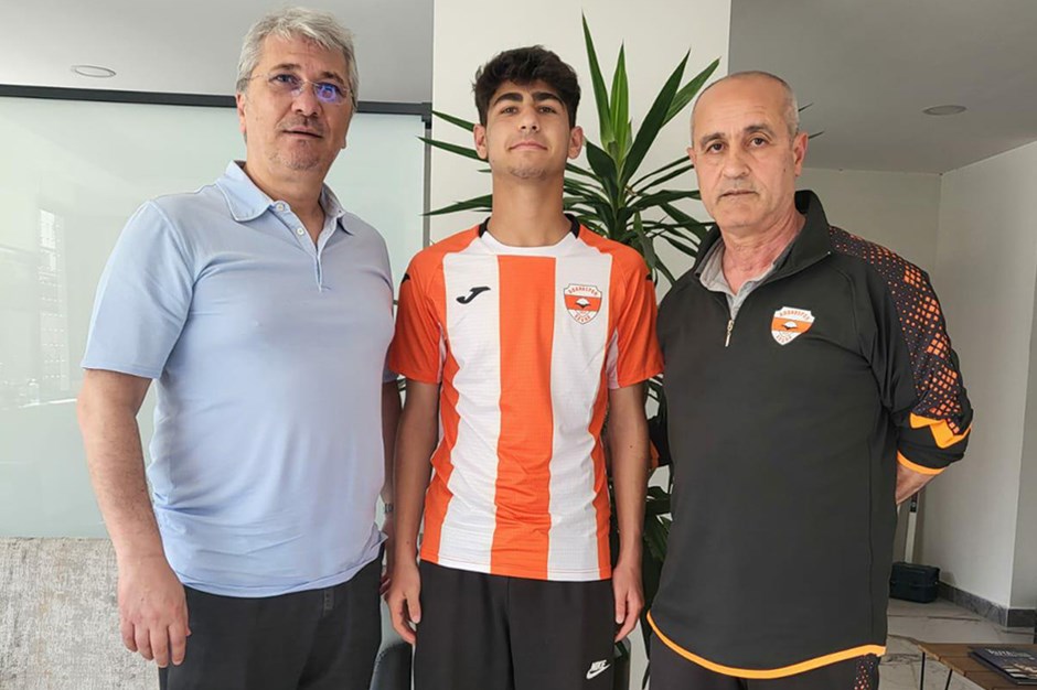 İsmail Solmaz'dan Adanaspor tarihine geçen imza