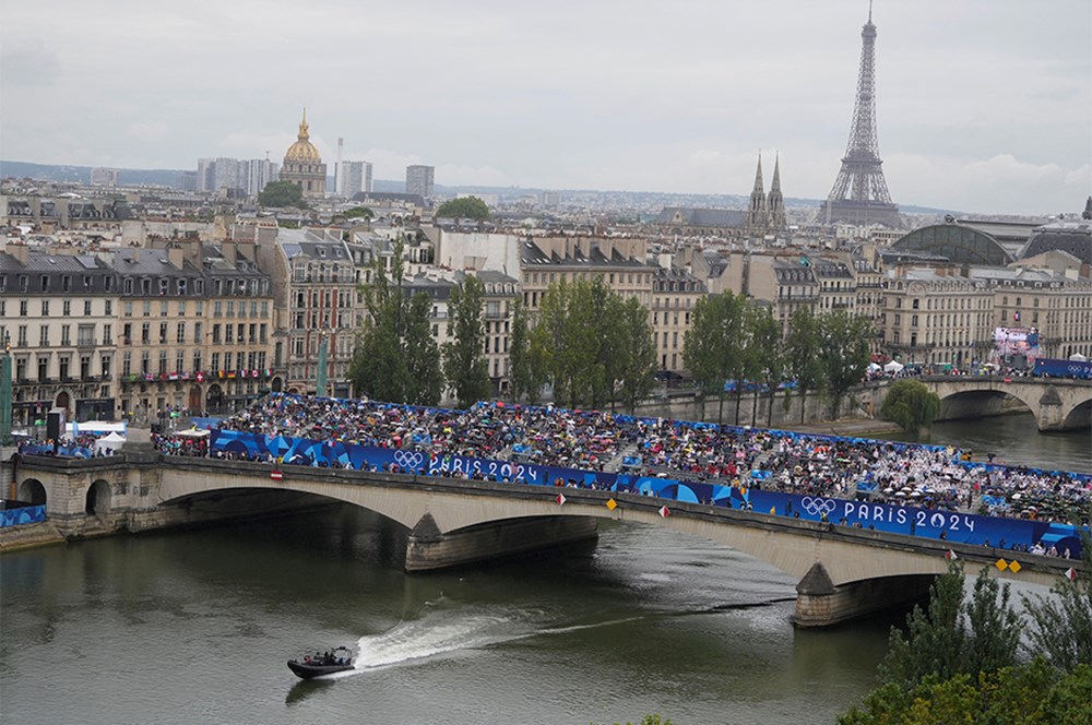 2024 Paris Olimpiyatları: Açılış töreninden kareler  - 3. Foto