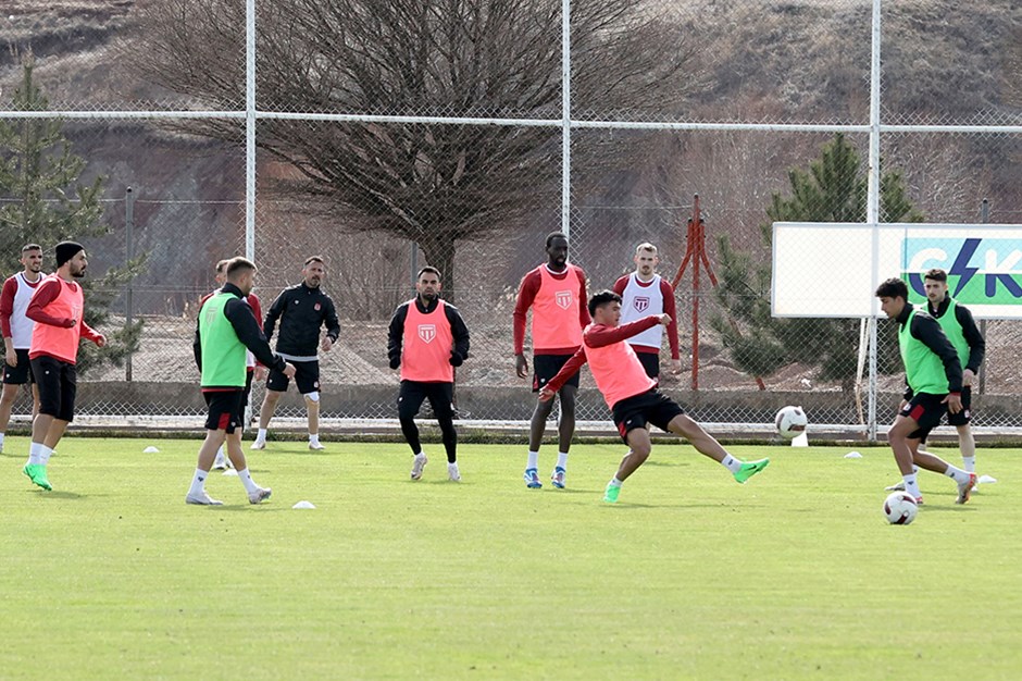 Sivasspor, Fatih Karagümrük maçı hazırlıklarına başladı