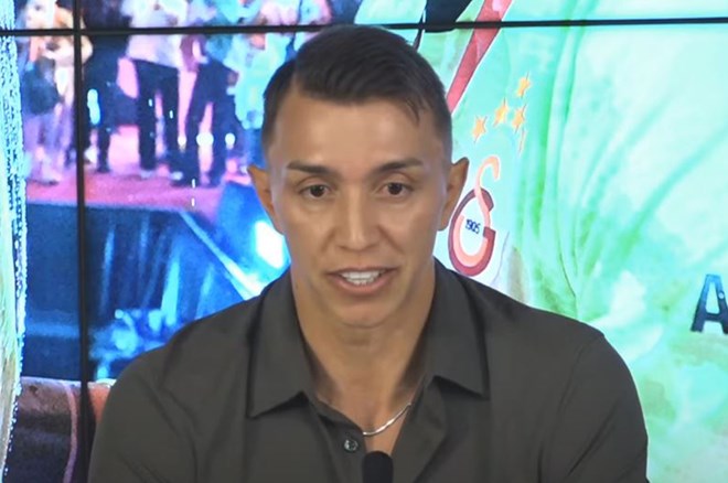 Muslera kendisinden sonra Galatasaray'ın kalesini koruyacak ismi açıkladı - 4. Foto