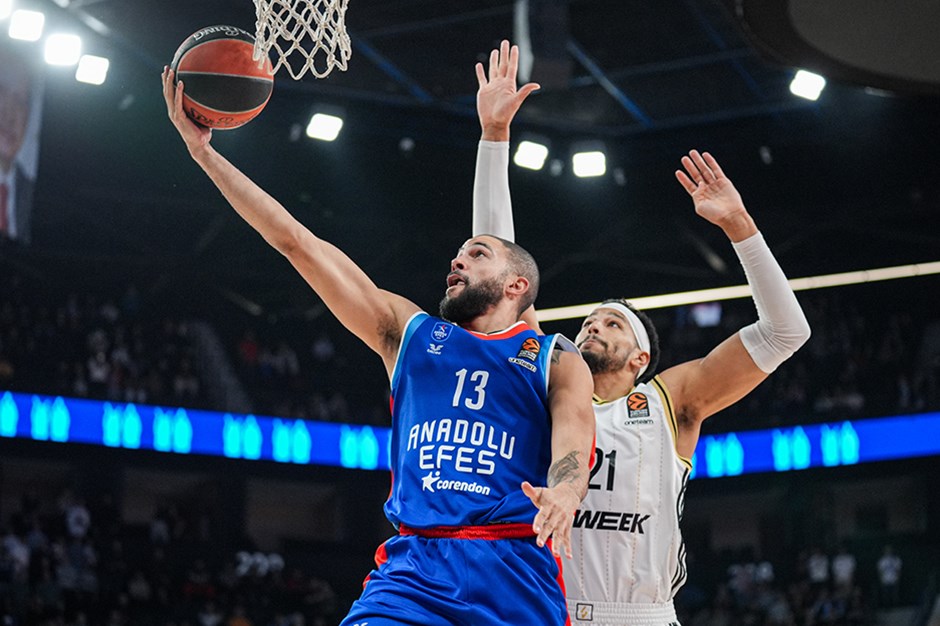 Anadolu Efes, ASVEL karşısında üstünlüğünü koruyamadı