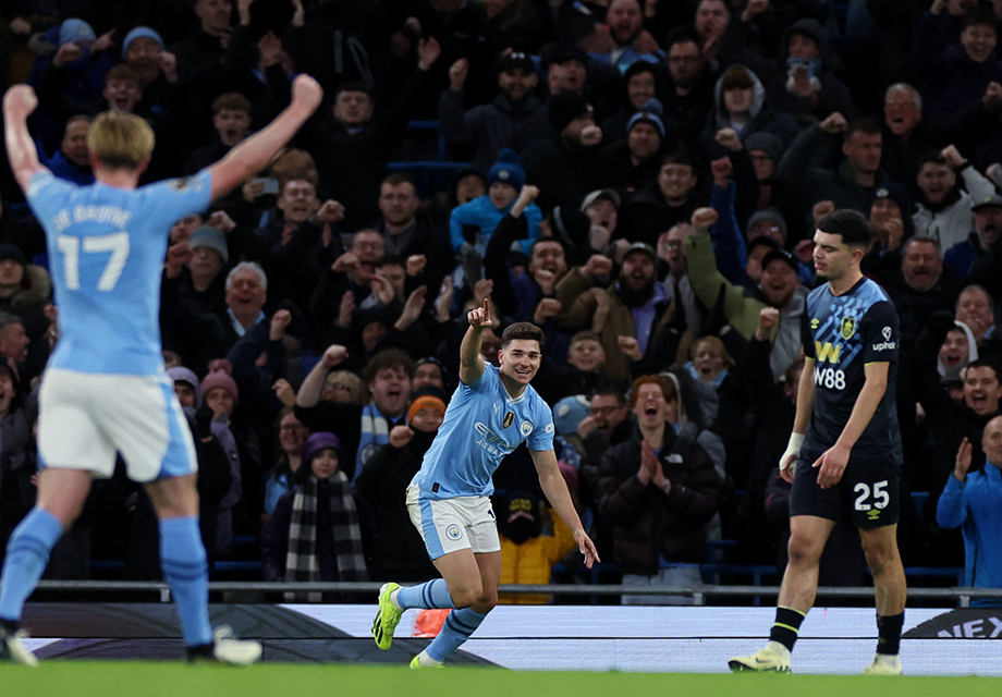 Manchester City zirve takibini sürdürüyor