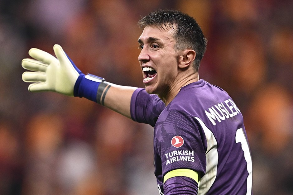 SON DAKİKA | Galatasaray'da Fernando Muslera şoku