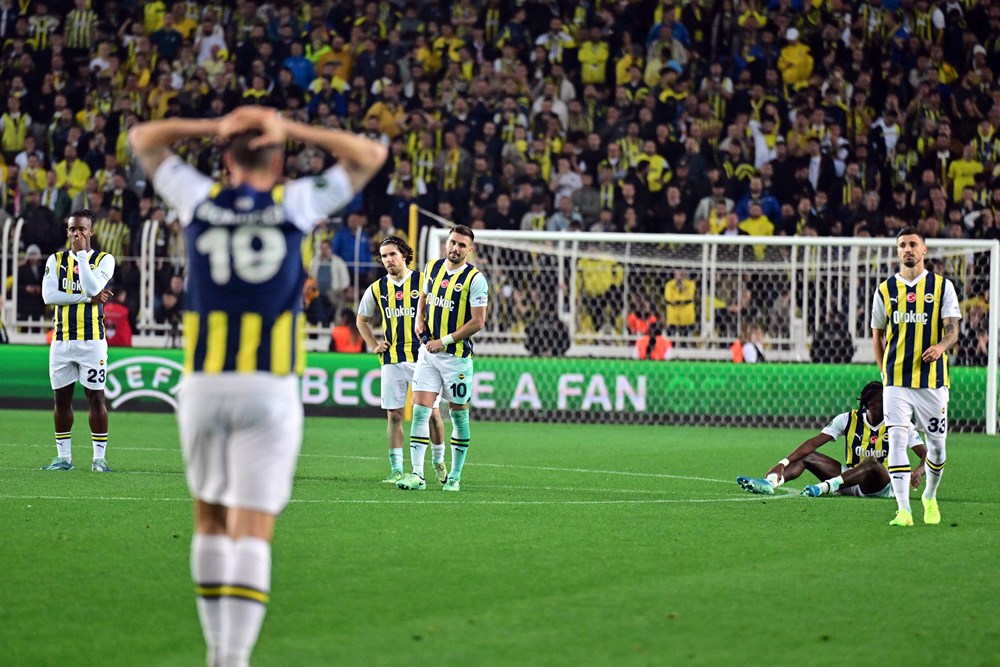 "Tur değişikliklerden sonra gitti" | Spor yazarları Fenerbahçe için ne dedi?  - 4. Foto