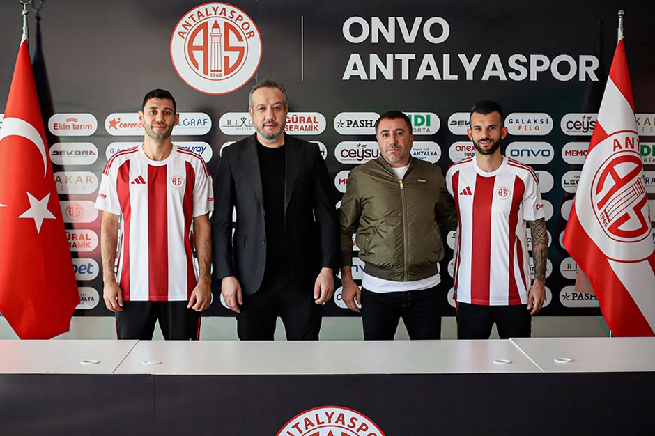 Antalyaspor'da iç transfer: İmzalar atıldı