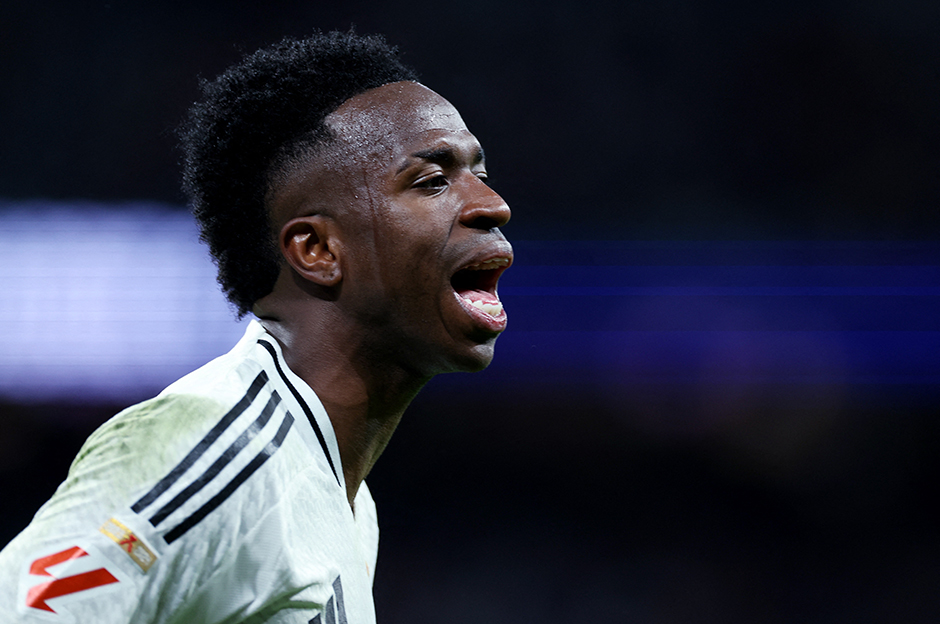 Vinicius Jr.'dan 1 milyar euroluk teklife ret: 3 yıllık imzayla zirveye yerleşecek  - 3. Foto