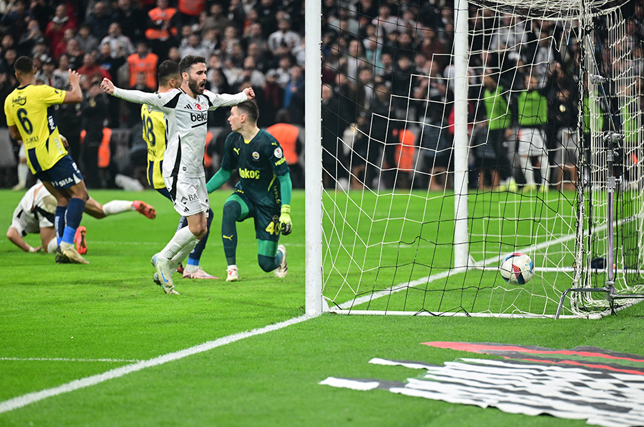 Rıdvan Dilmen'den derbi sonrası çarpıcı açıklama: Mourinho'nun tam tersini söyledi   - 2. Foto