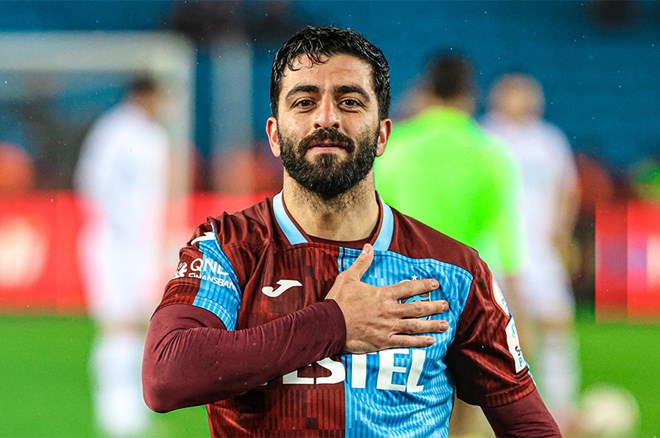 Trabzonspor'da kadro dışı bırakılan 4 futbolcuda dikkat çeken detay  - 9. Foto