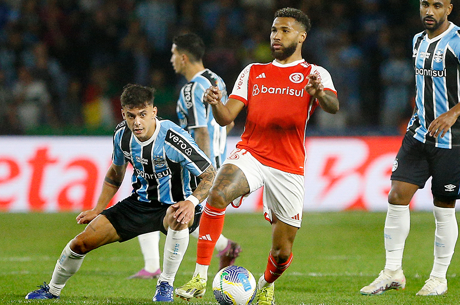 Bu arada Wesley'in bonservisinin diğer yüzde 50'si ise Palmeiras'a ait.