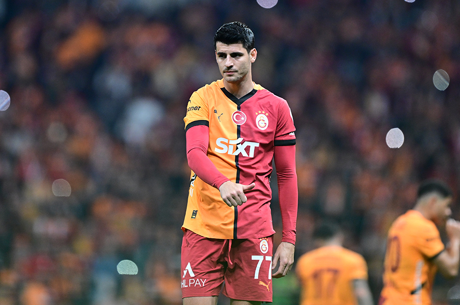 Alvaro Morata in Galatasaray Kit