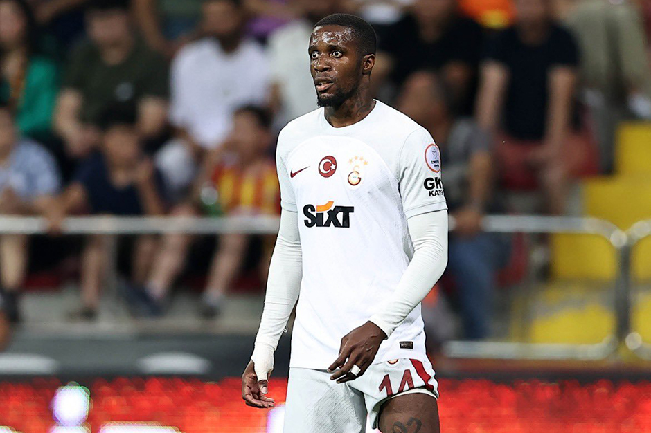 Wilfried Zaha, Trabzonspor maçında oynayacak mı? - 4. Foto