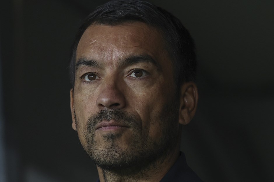 Giovanni van Bronckhorst'tan Semih Kılıçsoy yanıtı