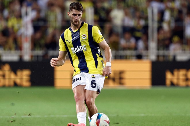 Fenerbahçe'den İsmail Yüksek için sürpriz karar  - 3. Foto