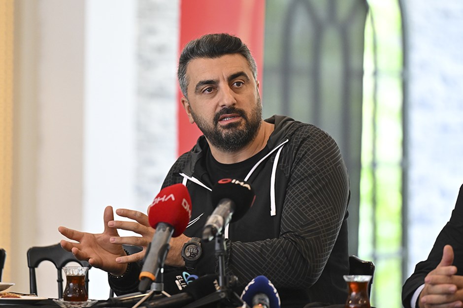 Burak Yılmaz ile yollarını ayıran Kayserispor, Sinan Kaloğlu ile görüşüyor