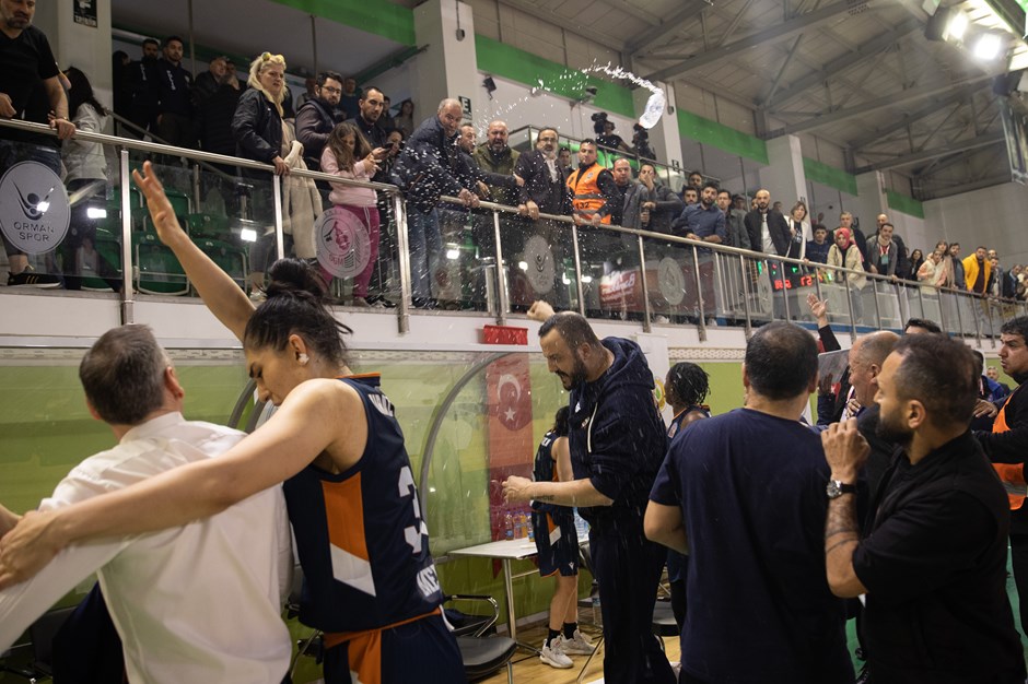 ING Kadınlar Basketbol Süper Ligi | Play off yarı final maçı sonrası gerginlik