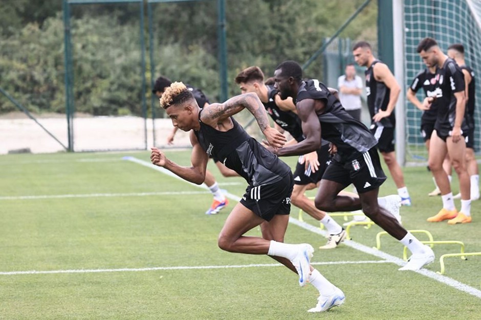 Beşiktaş'ta yeni sezon hazırlıkları devam etti