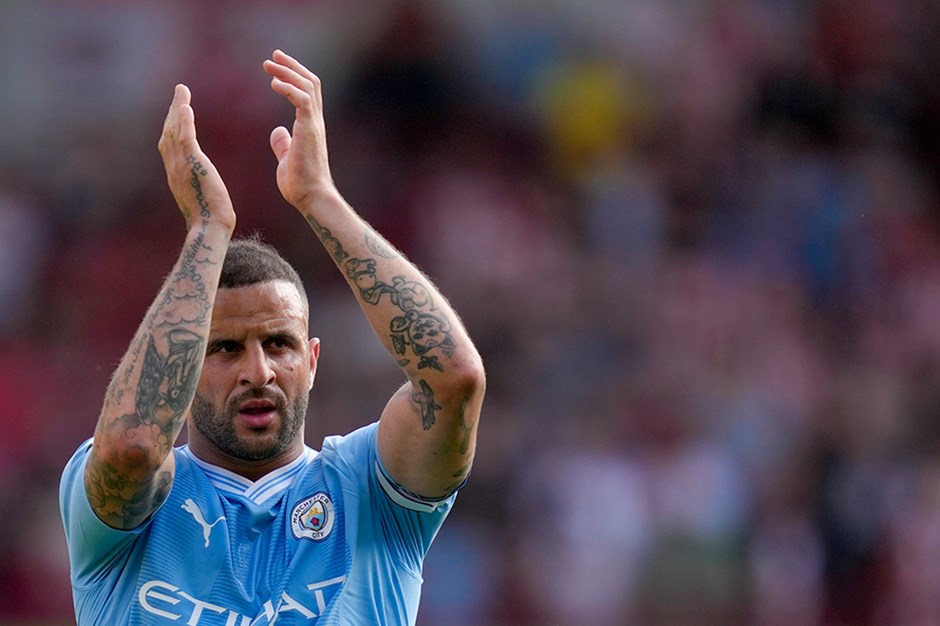 Kyle Walker, 2026'ya kadar Manchester City'de