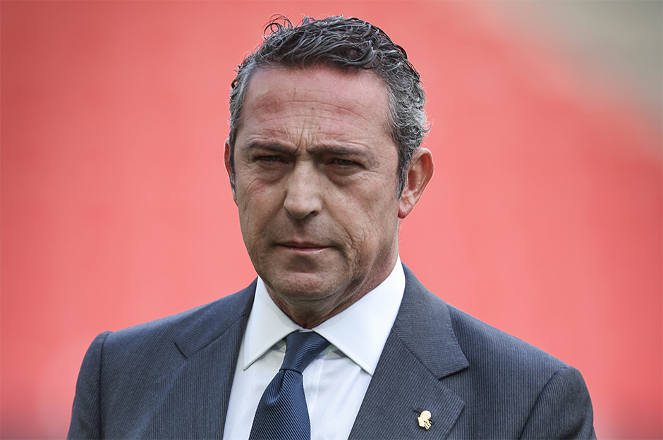 Fenerbahçe, Galatasaray'a Karşı Sözlü Savaşa Devam Ediyor!