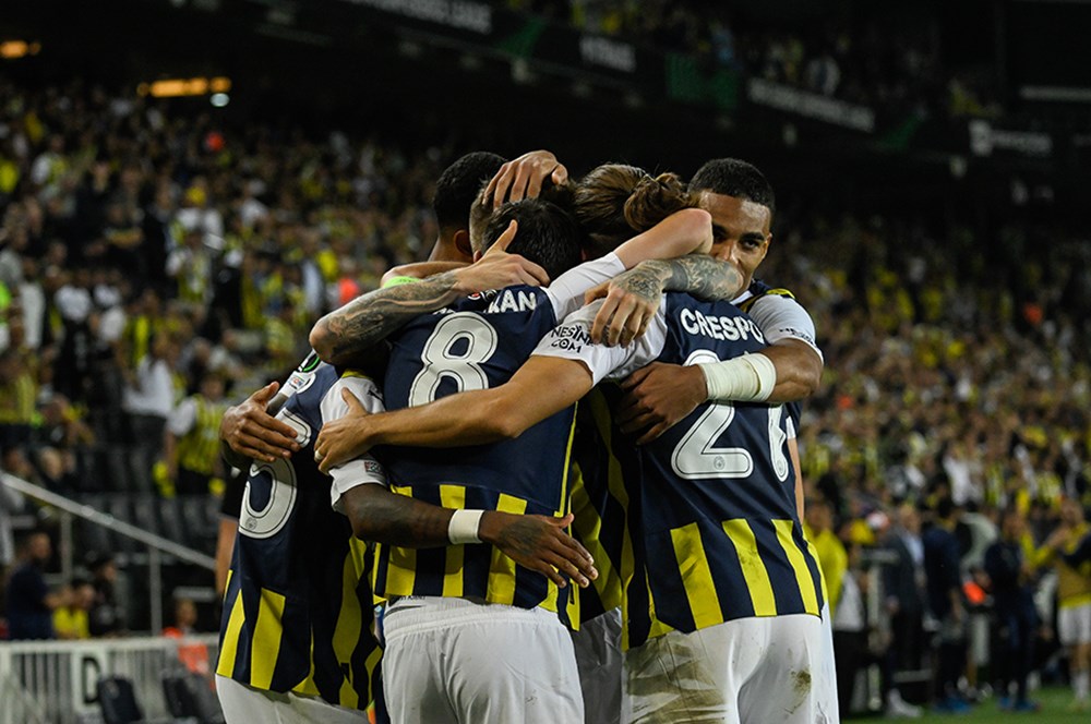 Fenerbahçe 11 maçın sadece 2'sinde bunu yaşadı: ligde 7 alanda lider  - 13. Foto