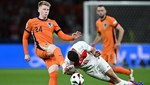 "Tekmeye kafa sokan adamlar" | Spor yazarları Hollanda-Türkiye maçı için ne dedi?