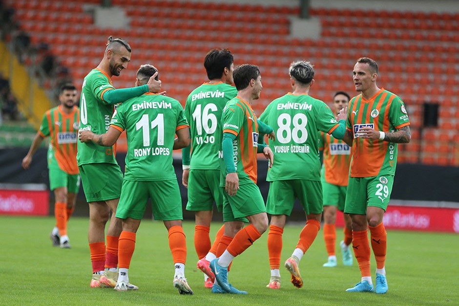 Alanyaspor, Türkiye Kupası'nda 4 golle turladı