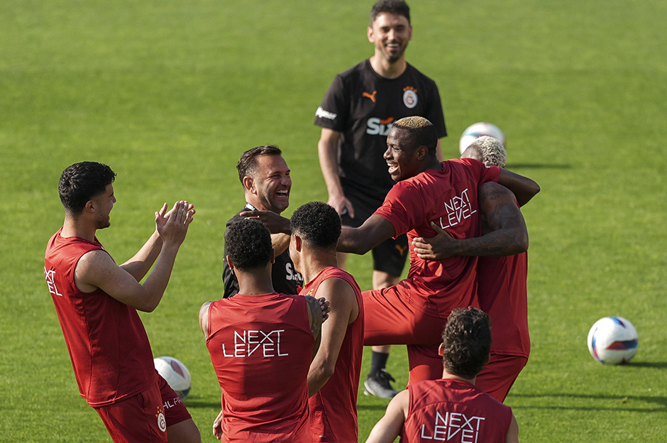 Okan Buruk'tan açıklamalar: Mourinho, transfer, Barış Alper...  - 6. Foto