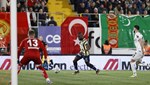 Fenerbahçe'nin forveti Enner Valencia, Alex'i geçerek tarih yazdı