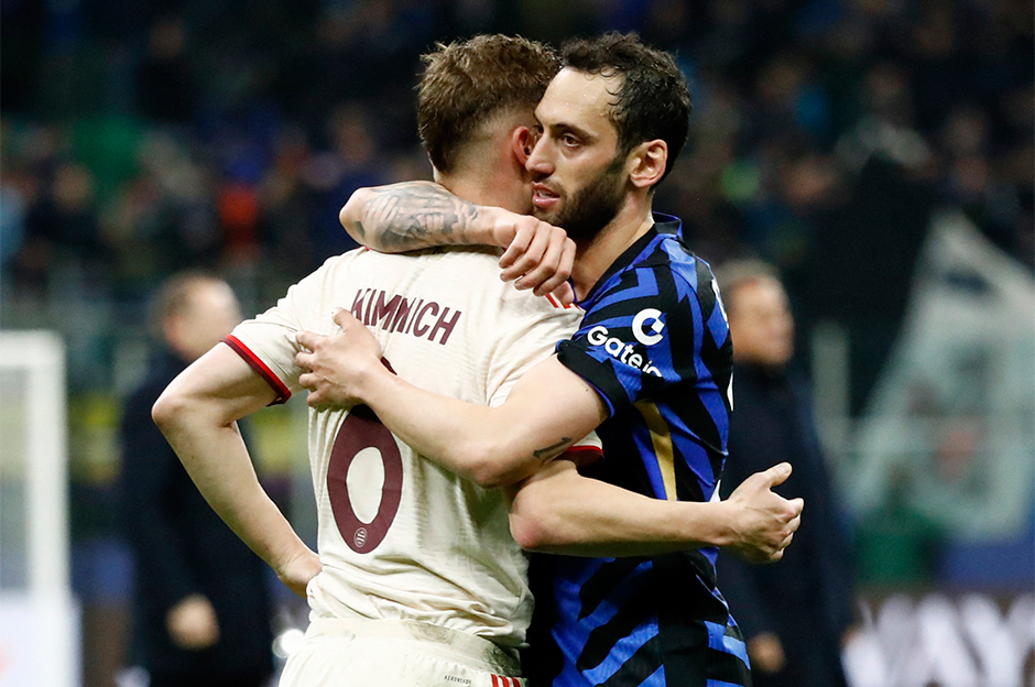 Inter-Bayern Münih maçına Hakan Çalhanoğlu damgası: Dev maç İtalya'da manşetlerde  - 3. Foto