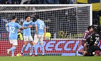 Lazio, Milan'a fark attı
