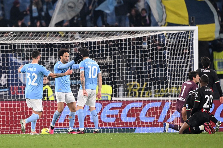 Lazio, Milan'a fark attı