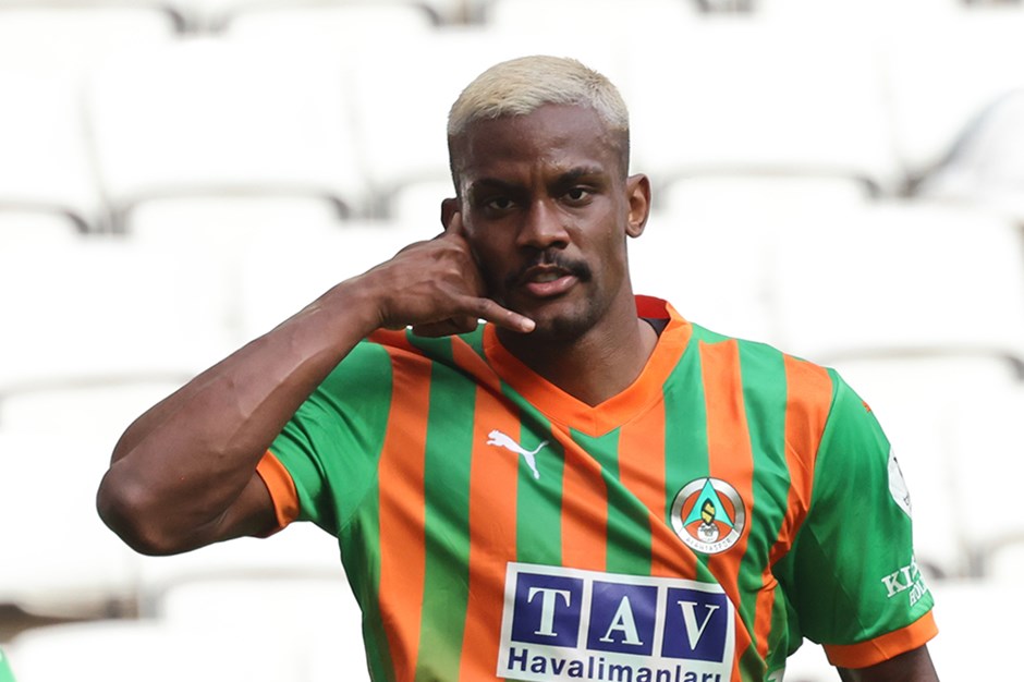 Alanyaspor'da sezonun en golcü ismi Cordova