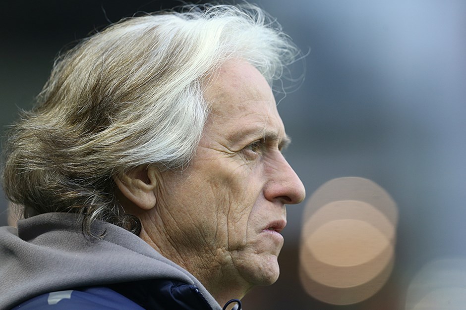 Jorge Jesus: "1-0'ı koruyamadık, iyi oynayamadık; gerçek bu"