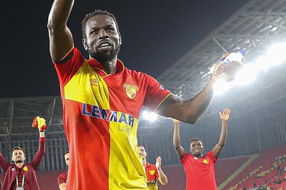 Göztepe'de Mame Diouf devreyi kapattı