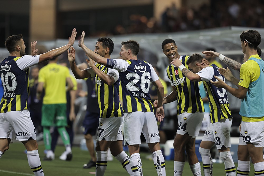 Fenerbahçe 11 maçın sadece 2'sinde bunu yaşadı: ligde 7 alanda lider  - 11. Foto