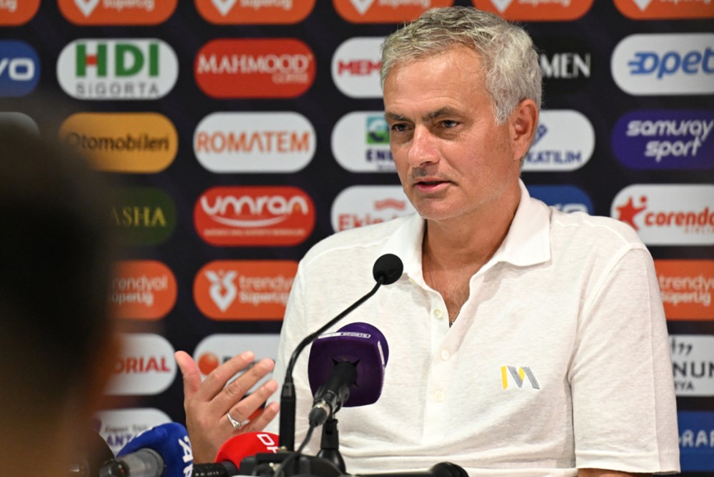 Dünya, Mourinho'nun hareketini konuşuyor: "Futbolda yeni icat"  - 12. Foto