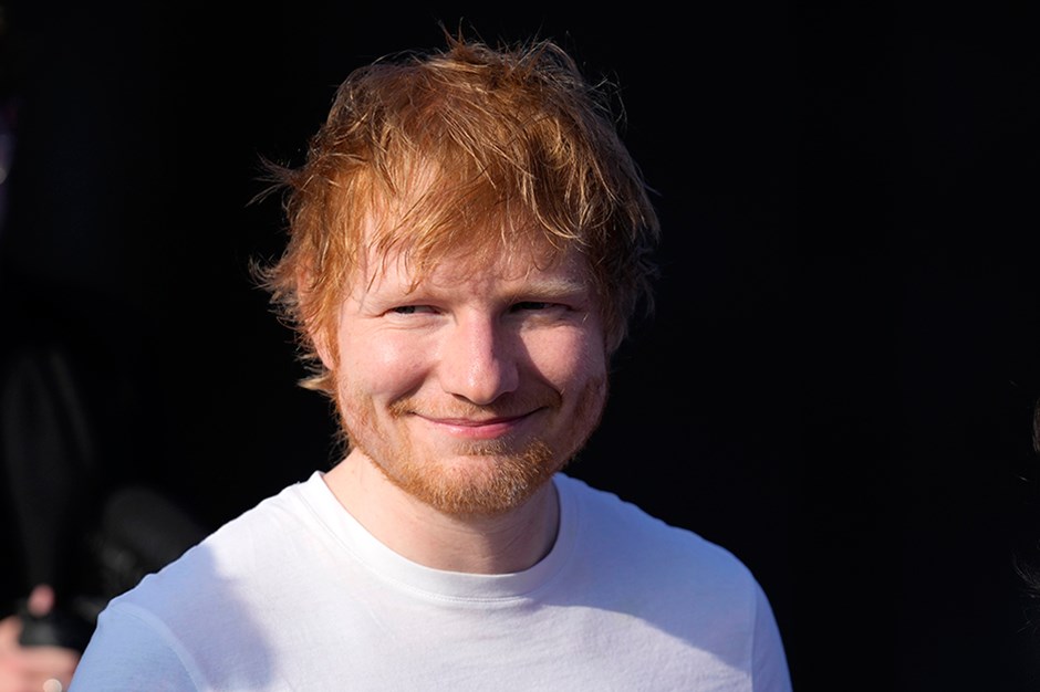 Ed Sheeran çocukluk takımının hissedarı oldu