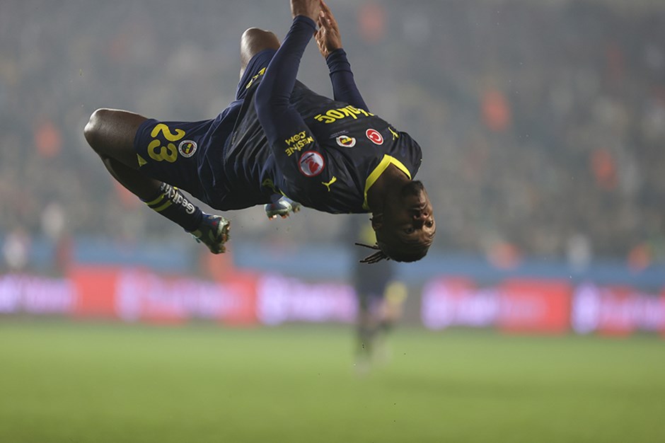Fenerbahçe çeyrek final biletini kupa golcüsüyle aldı