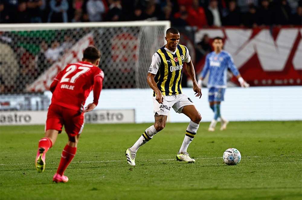 Fenerbahçe'de stoper istikrarsızlığı: 11 farklı tandem - 2. Foto