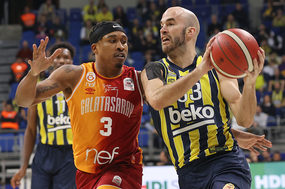 Fenerbahçe - Galatasaray maçı şifresiz mi? Fenerbahçe - Galatasaray derbisi ne zaman, saat kaçta, hangi kanalda?  - 5. Foto